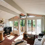 Le De L'ours, Jacuzzi And Private Sauna