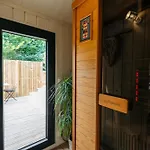 샬레 Le De L'ours, Jacuzzi And Private Sauna *