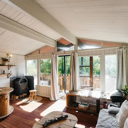 Le De L'ours, Jacuzzi And Private Sauna