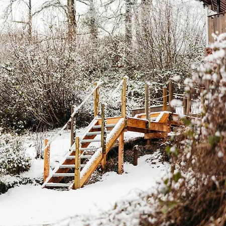 Le De L'ours, Jacuzzi And Private Sauna シャレー *