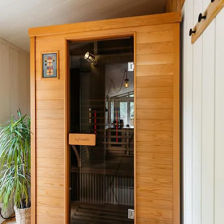 Шале Le De L'ours, Jacuzzi And Private Sauna Insemont